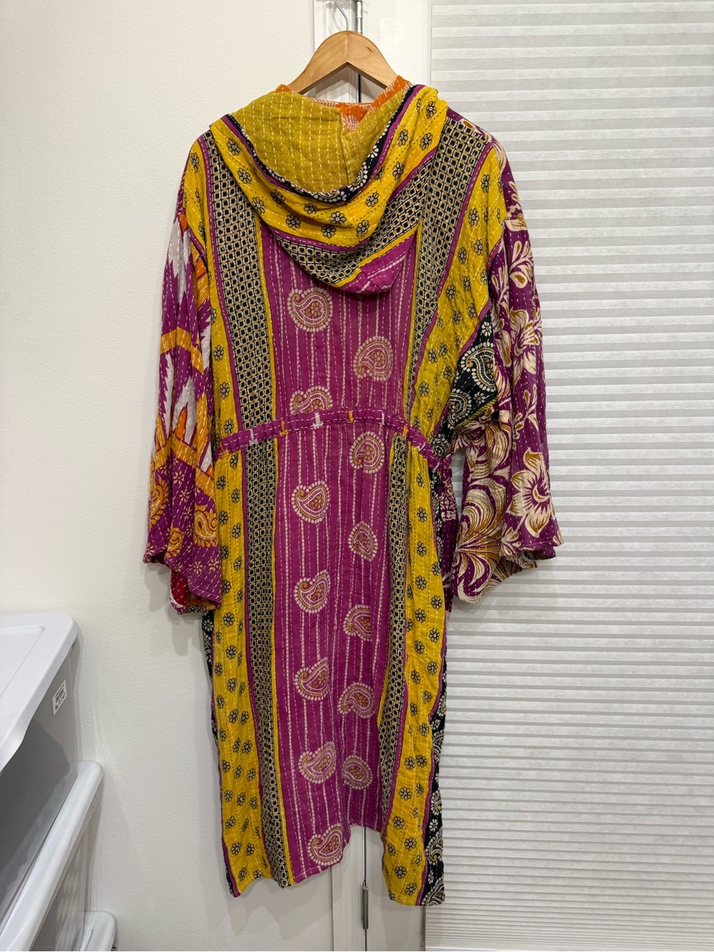 Bohemian Floral Patchwork Hooded Sweater Coat - Purple & Gold - Picture 4 of 7
